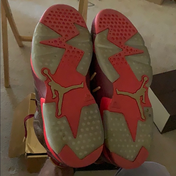 Jordan 6s - Picture 4 of 4